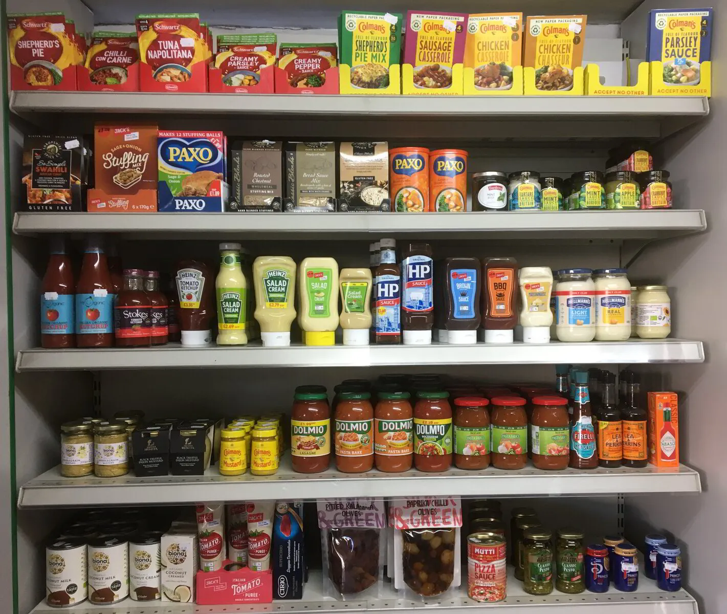 Kitchen_essentials-0665391